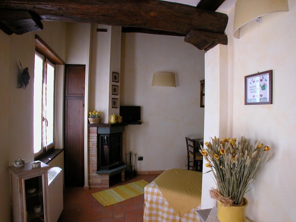Agriturismo Istrice Innamorato กัมเปลโล ซุล กลีตุนโน ห้อง รูปภาพ