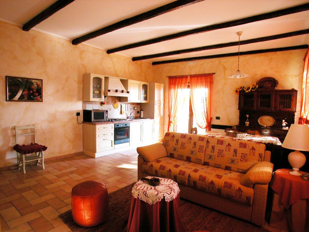 Agriturismo Istrice Innamorato กัมเปลโล ซุล กลีตุนโน ห้อง รูปภาพ